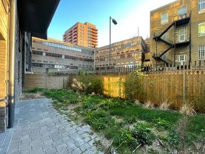 Photo 5- click for photo gallery